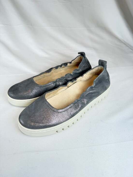 Vionic Shoes - Balletcore Quiet Luxury Clean Girl Timeless Vionic Uptown Ballet Slip-On Shoes D